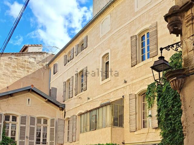 Maison vente à Les Alyscamps, Arles