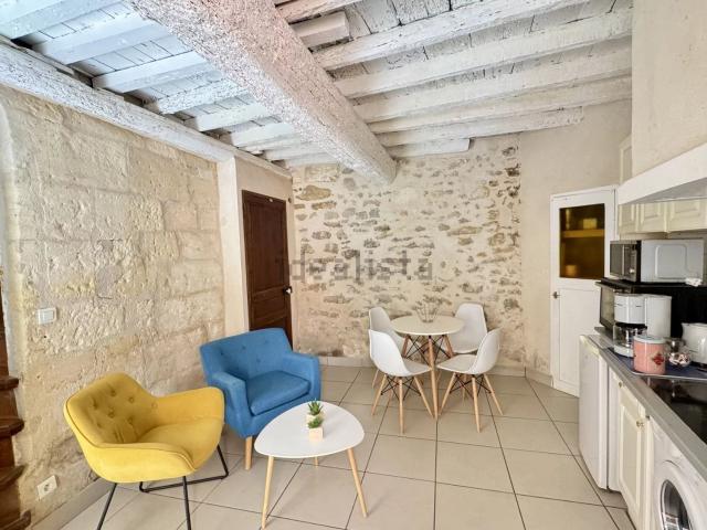 Maison location à La Roquette, Arles