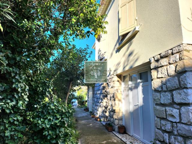 Maison vente à Arles, Bouches-du-Rhône