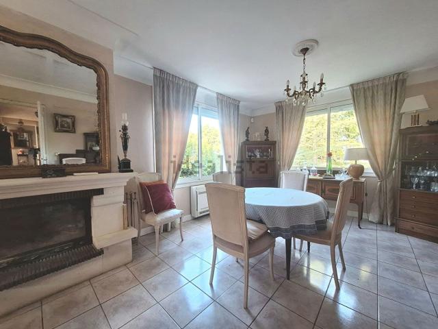 Maison vente à Arnage, Sarthe