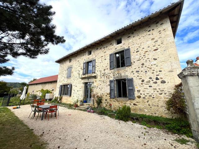 Maison vente à Arpajon-sur-Cère, Cantal