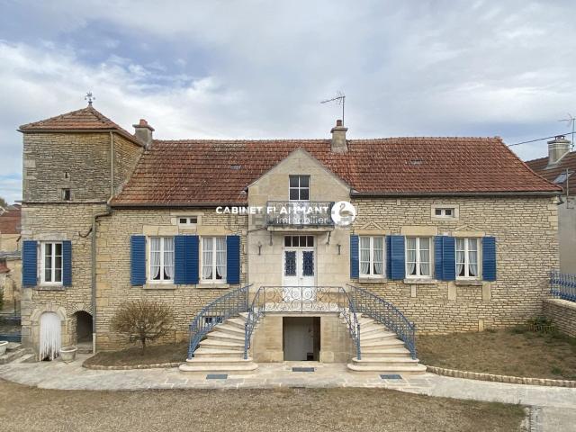 Maison vente à Asnières-en-Montagne, Côte-d'Or