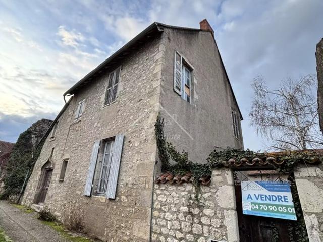 Maison vente à Vichy, Charroux