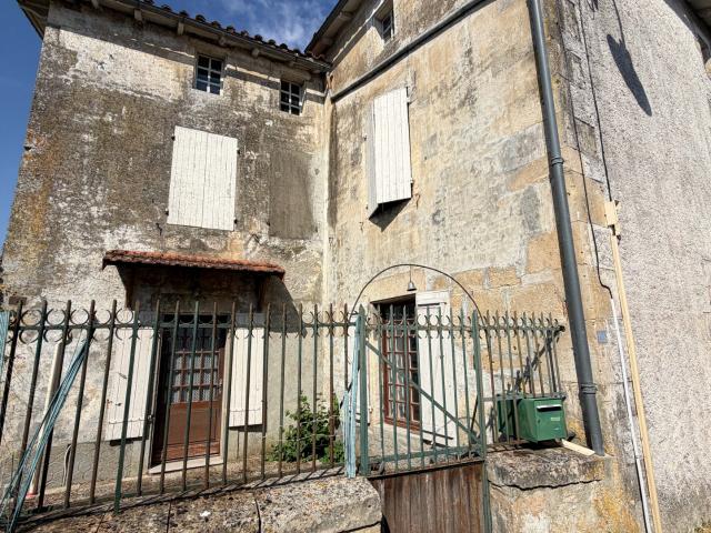 Maison vente à Niort, Brioux-sur-boutonne