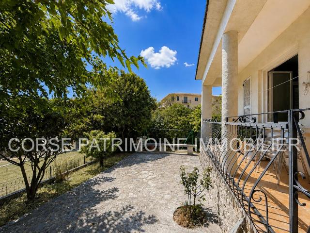 Maison vente à Corte, Aléria