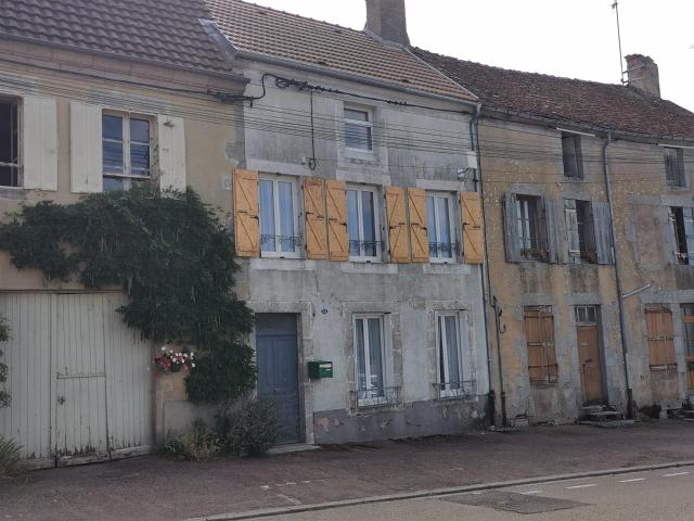 Maison vente à Château-Chinon (Ville), Lormes
