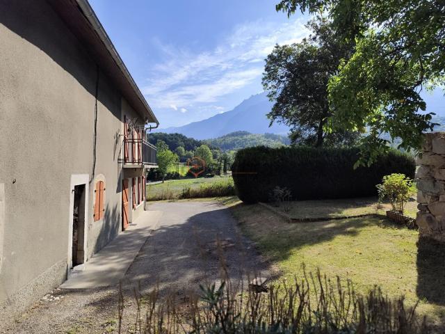 Maison vente à Chauffayer, Aubessagne