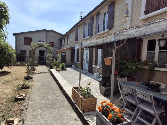 Maison vente à Bayers, Aunac-sur-Charente