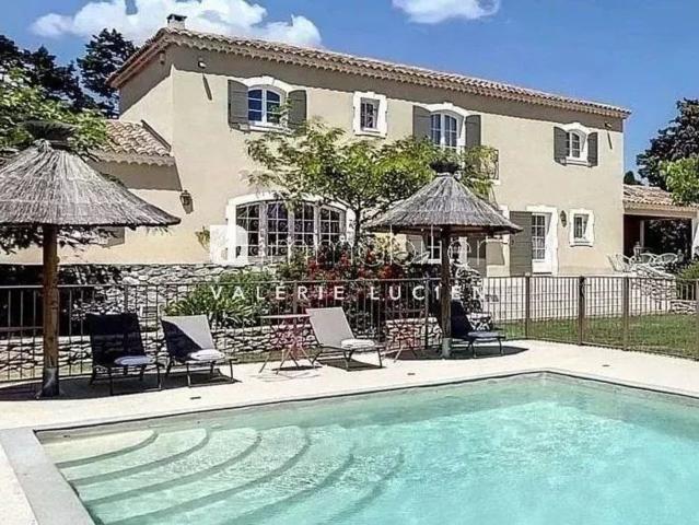 Maison location à Aureille, Bouches-du-Rhône