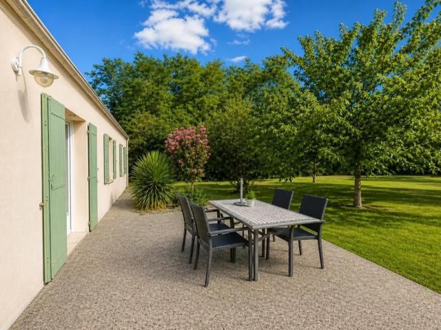Maison vente à Les Aiguilles, Authon-Ébéon