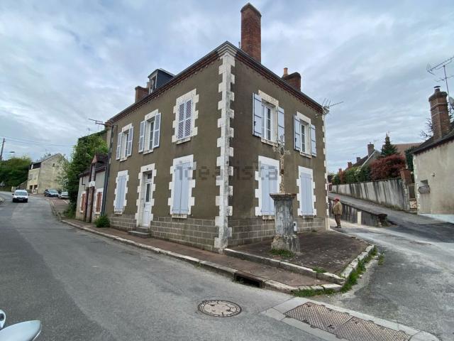 Maison vente à Les Thions, Autry-le-Châtel