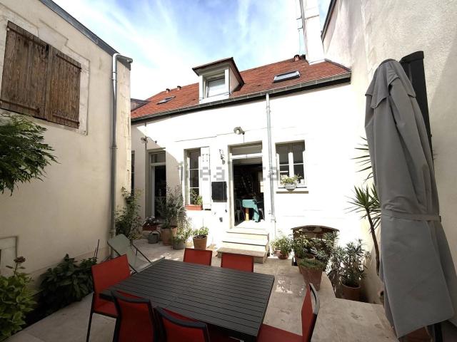 Maison vente à Centre-Ville, Auxerre