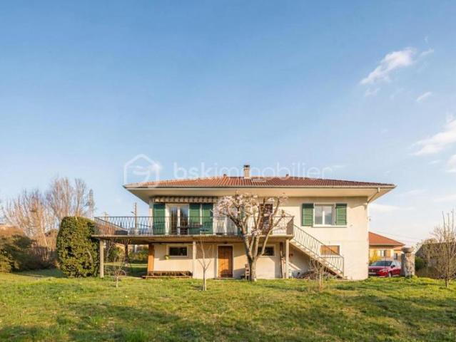 Maison vente à Annecy, Sales