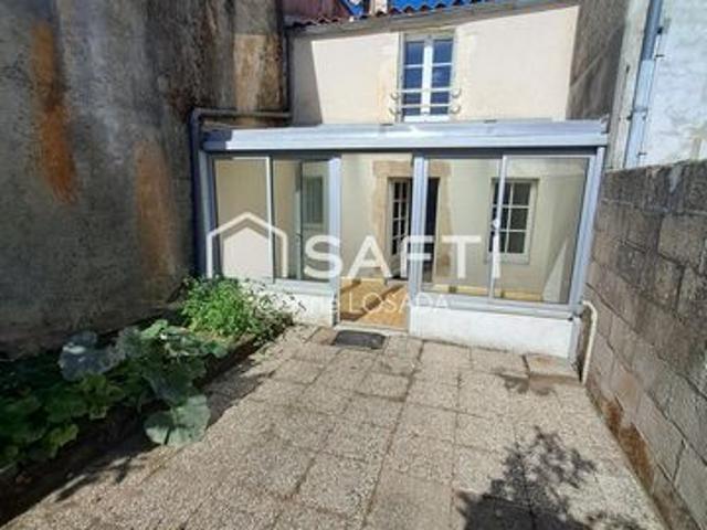 Villa vente à La Châtaigneraie, Vendée