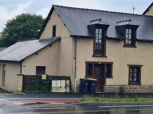 Maison vente à La Mézière, Domaine de la Chevesse