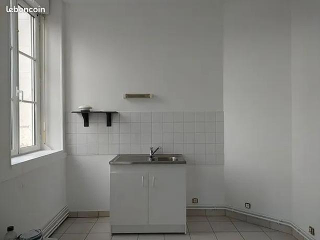 Maison location à La Garnerie, Chabrac