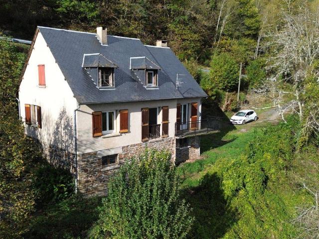 Maison vente à Estaing Maison vente à Estaing