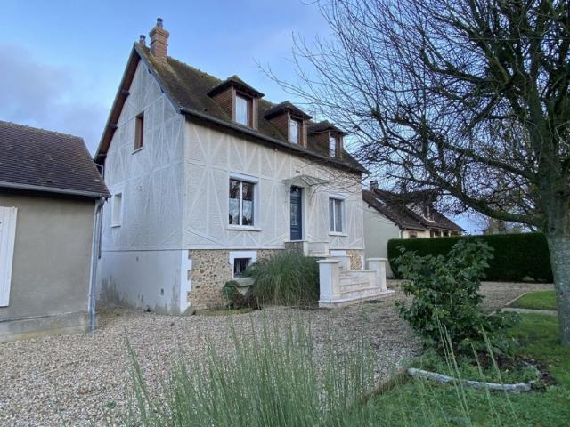 Maison vente à Bernay, Breteuil