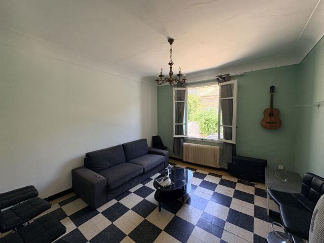 Maison vente à Nîmes, La Calmette