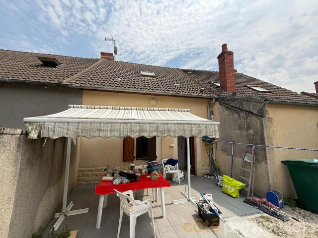 Maison location à Saint-Amand-Montrond, Thaumiers