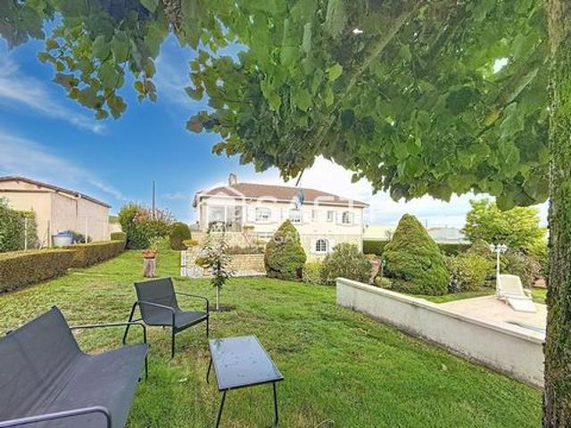 Villa vente à Cognac, Châteauneuf-sur-charente