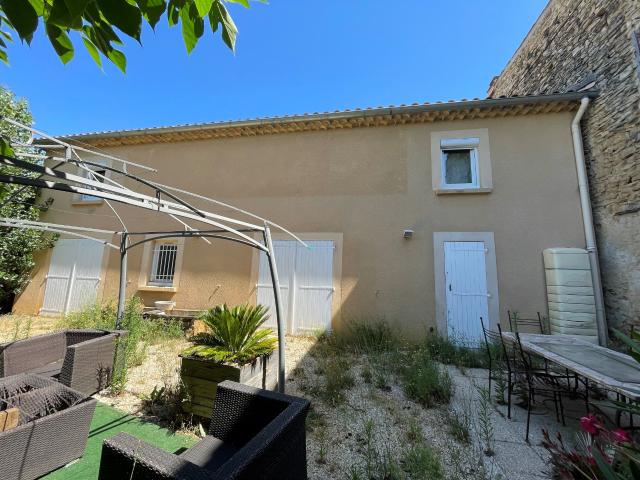 Maison vente à Carpentras, Mornas