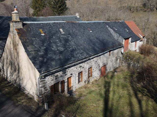 Maison vente à Saint-Flour, Pradiers