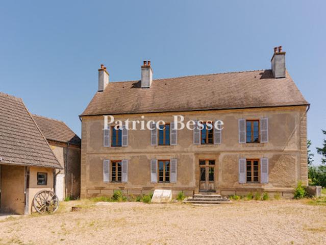 Maison vente à Château-Chinon (Ville), Cercy-la-tour