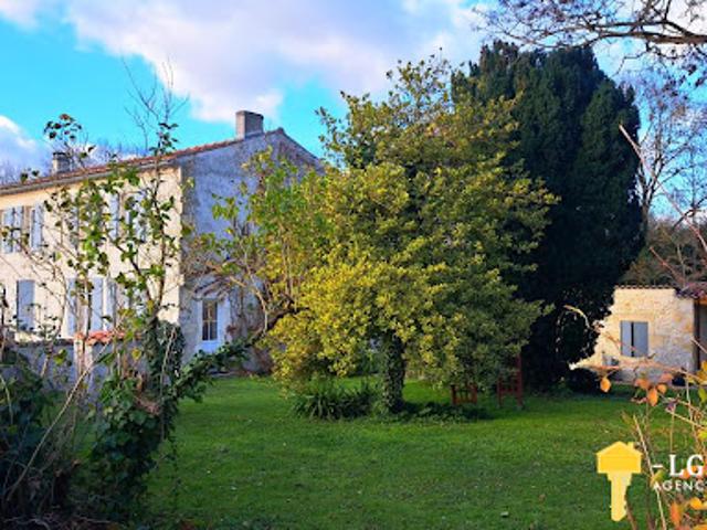 Maison vente à Saintes, Thaims