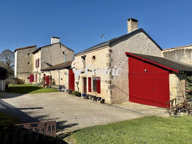 Maison vente à Parthenay, Saint-loup-lamairé