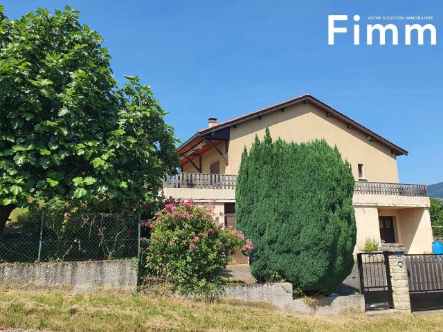 Maison vente à Saint-Étienne, Pélussin