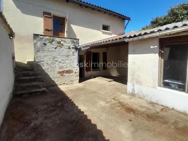 Maison vente à Bellac, Le Dorat
