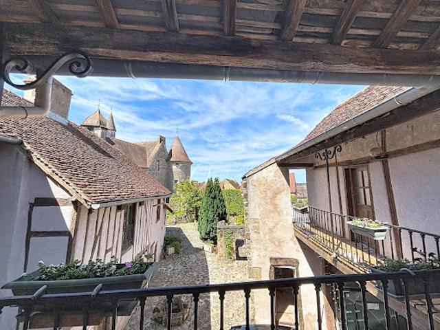 Maison vente à Arnay-le-Duc, Côte-d'Or