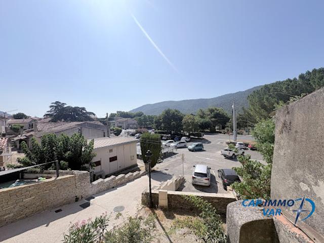 Maison vente à Arrondissement de Toulon, Signes