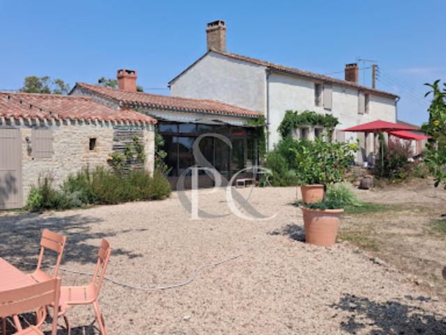 Maison vente à Les Sables-d'Olonne, Saint-cyr-en-talmondais