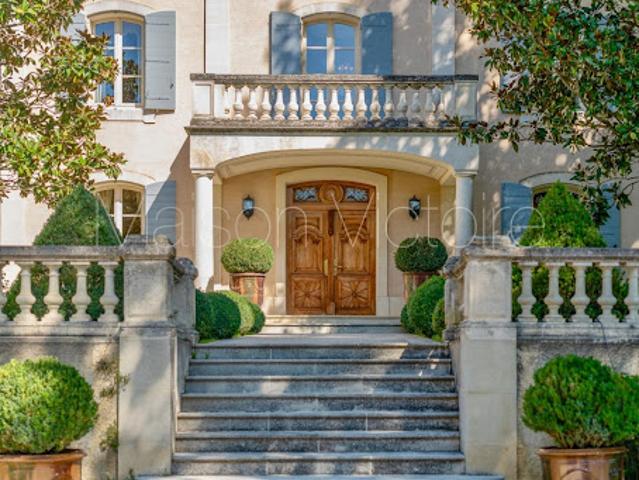 Maison vente à Carpentras, Pernes-les-fontaines