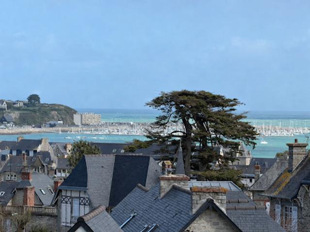 Maison vente à Dinan, Bretagne