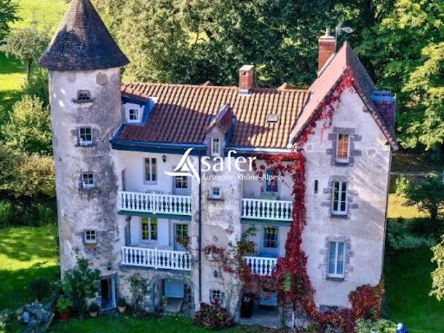 Maison vente à Riom, Volvic
