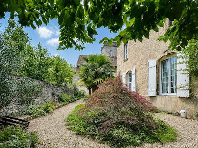 Maison vente à Besançon, Baume-les-dames
