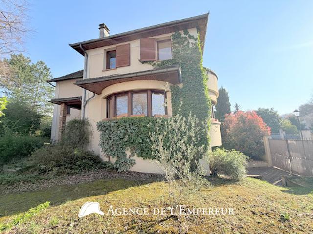 Maison vente à Nanterre, Rueil-malmaison