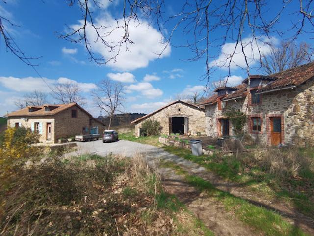 Maison vente à Rochechouart, Saint-junien