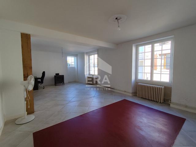 Maison vente à Confolens, Saint-laurent-de-céris