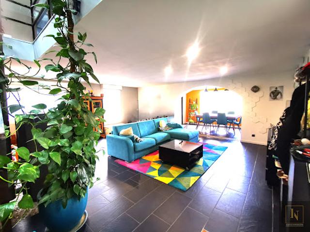 Maison vente à Nantes, Saint-même-le-tenu
