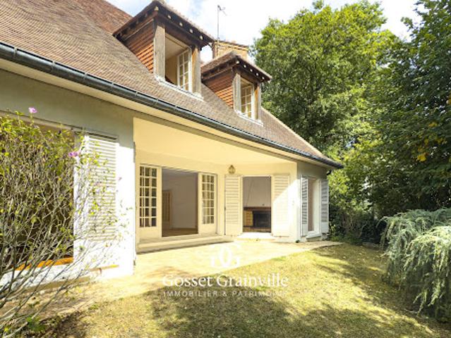 Maison vente à Garches, Hauts-de-Seine