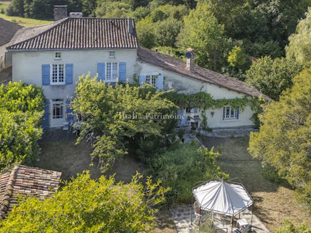 Maison vente à Nontron, Mareuil
