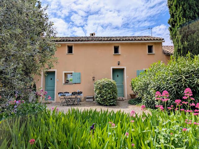 Maison vente à Carpentras, Buisson