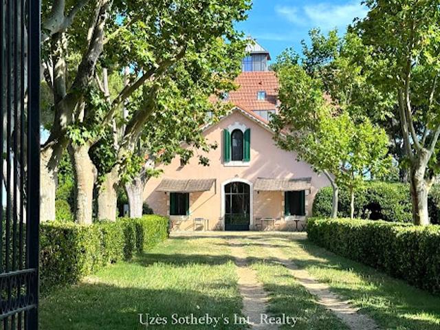 Maison vente à Nîmes, Aigues-mortes