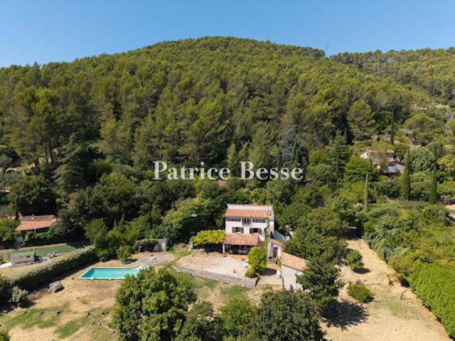 Maison vente à Arrondissement de Toulon, Solliès-toucas