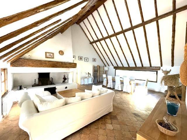 Maison vente à Arles, Saintes-maries-de-la-mer