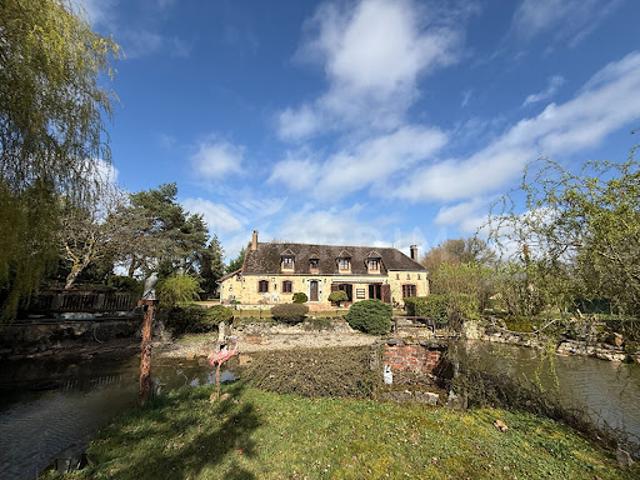 Maison vente à Auxerre, Saint-fargeau